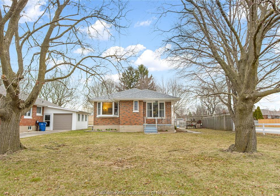 107-sussex-street-chatham-ontario-26006453