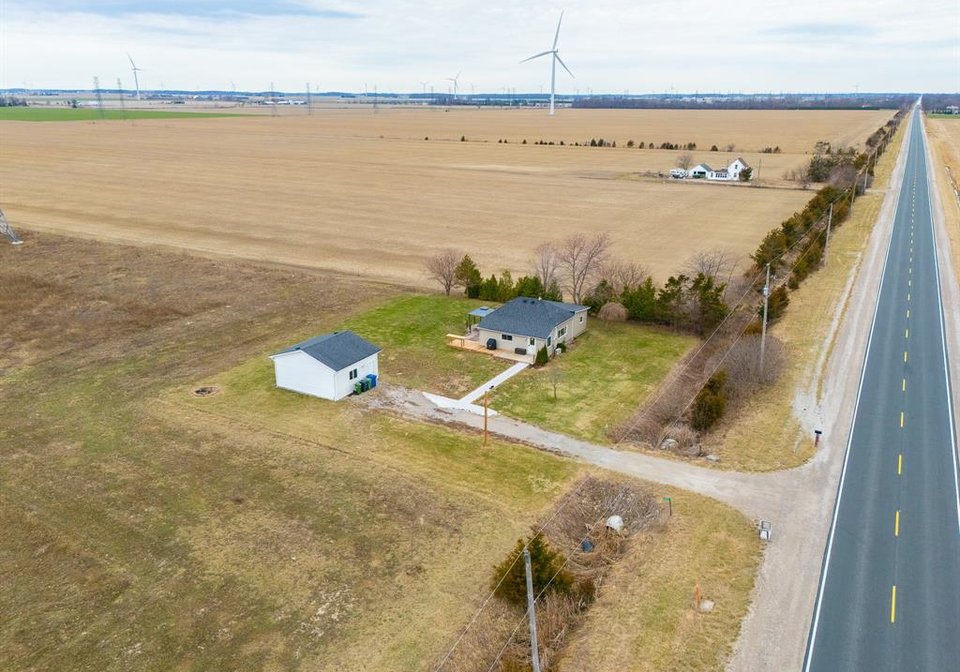 3015-county-road-46-lakeshore-ontario-26006463