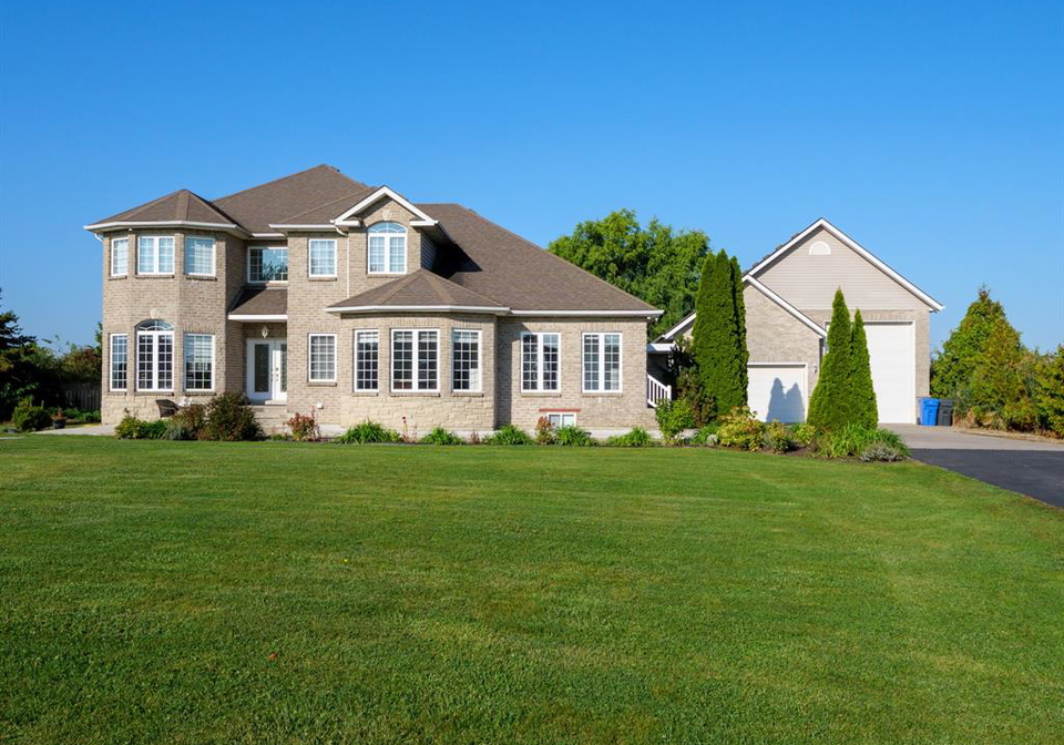 1951-county-road-27-woodslee-ontario-26006503