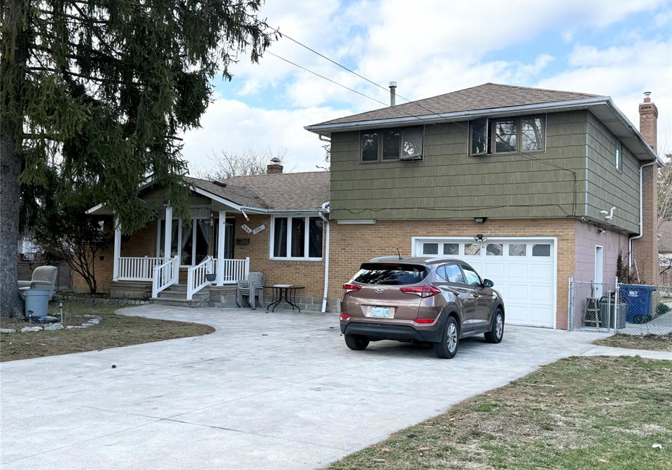 564-wallace-windsor-ontario-26006505
