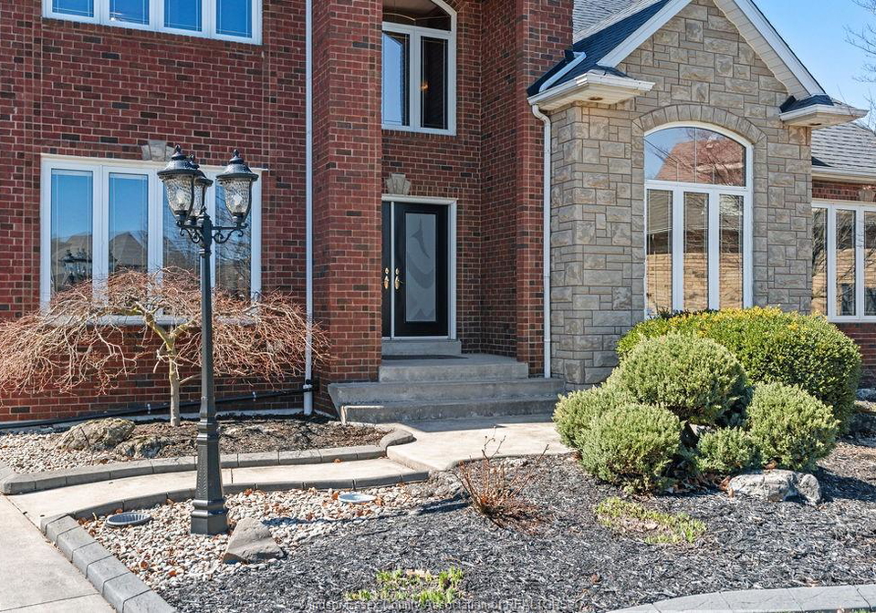 696-george-kennedy-way-lakeshore-ontario-26006524