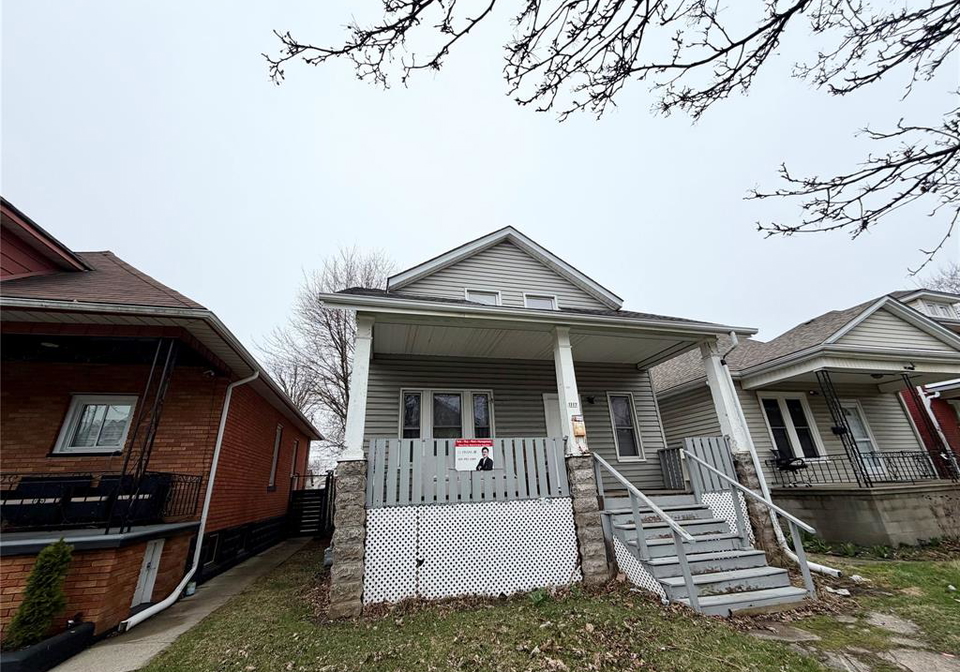 1117-dougall-windsor-ontario-26006573