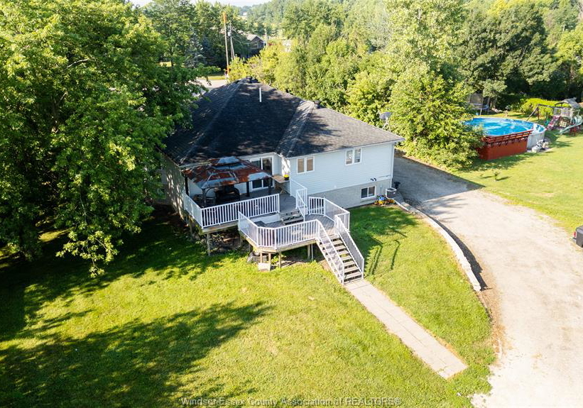 8510-baseline-road-windsor-ontario-26006582