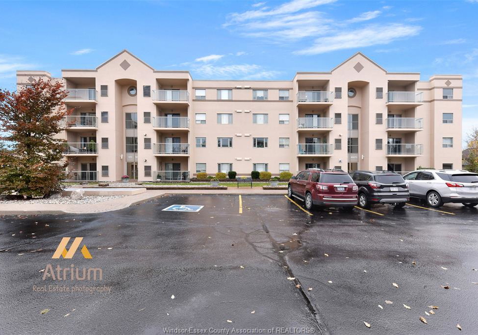 310-village-grove-drive-tecumseh-ontario-26006667