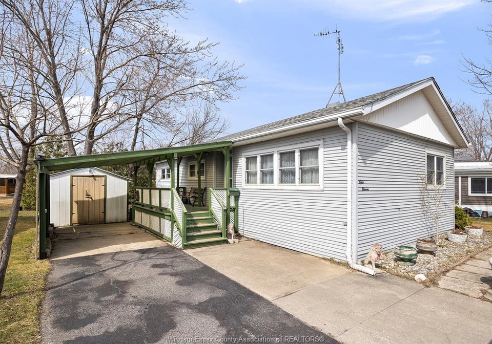 111-dana-drive-essex-ontario-26006700