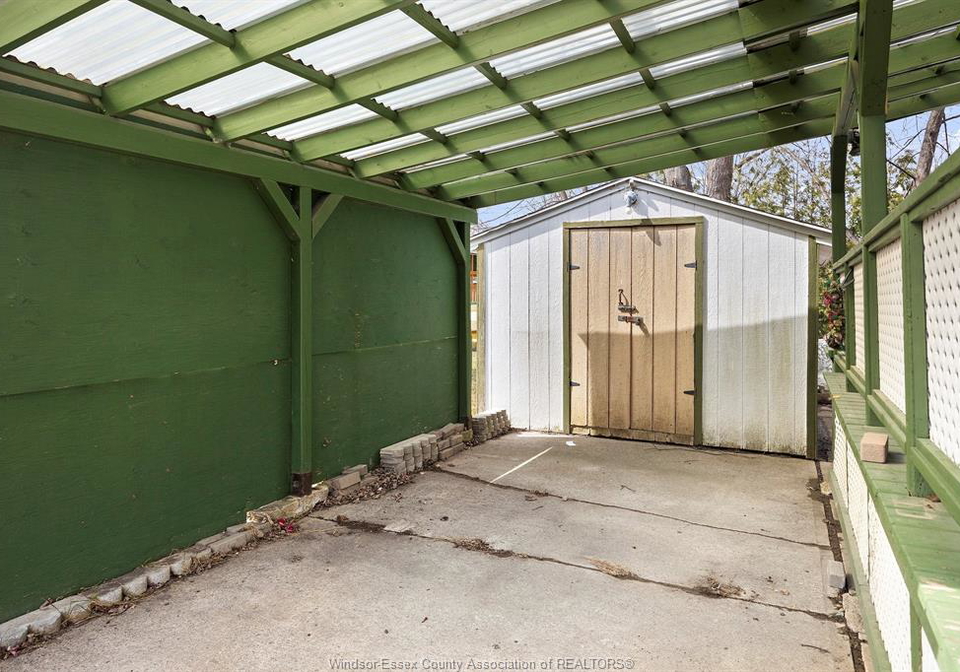 111-dana-drive-essex-ontario-26006700