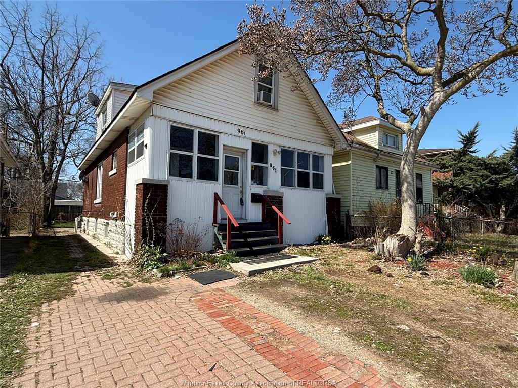 961-campbell-windsor-ontario-26006716