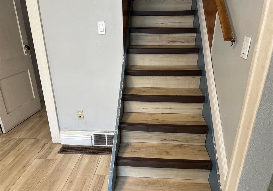 961-campbell-windsor-ontario-26006716