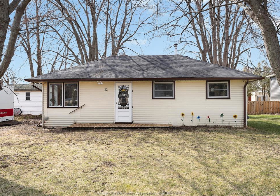 12-patricia-avenue-wheatley-ontario-26006796