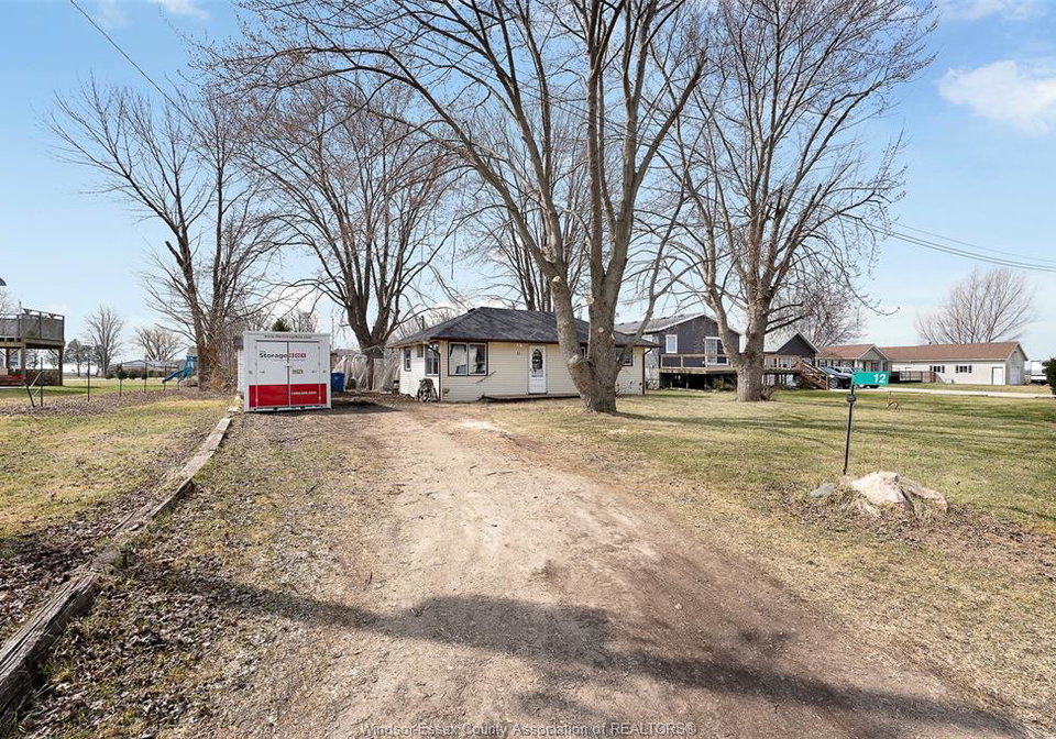 12-patricia-avenue-wheatley-ontario-26006796