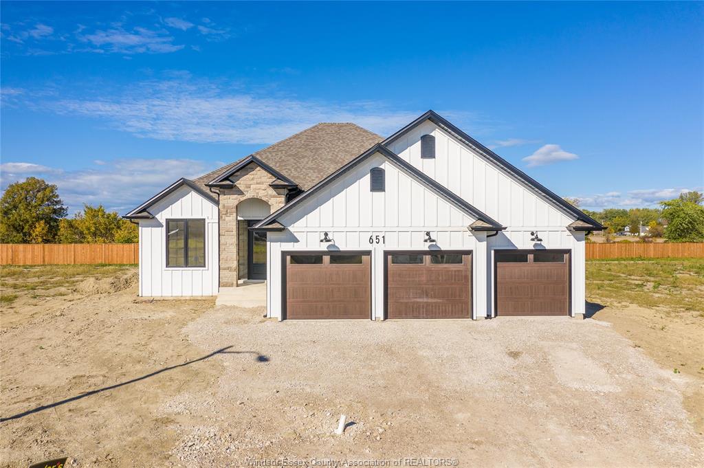 651-summit-lakeshore-ontario-26006875
