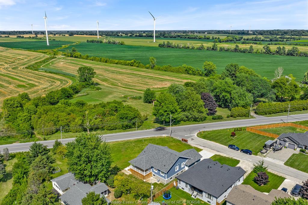 157-gloucester-drive-essex-ontario-26006950