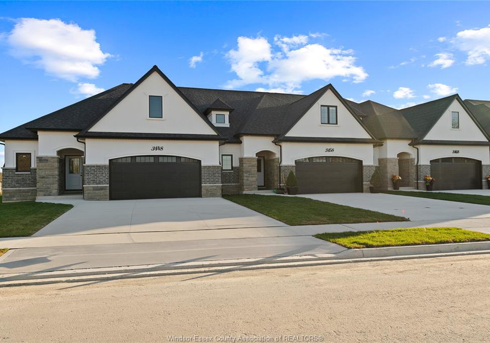3245-tullio-drive-lasalle-ontario-26006978