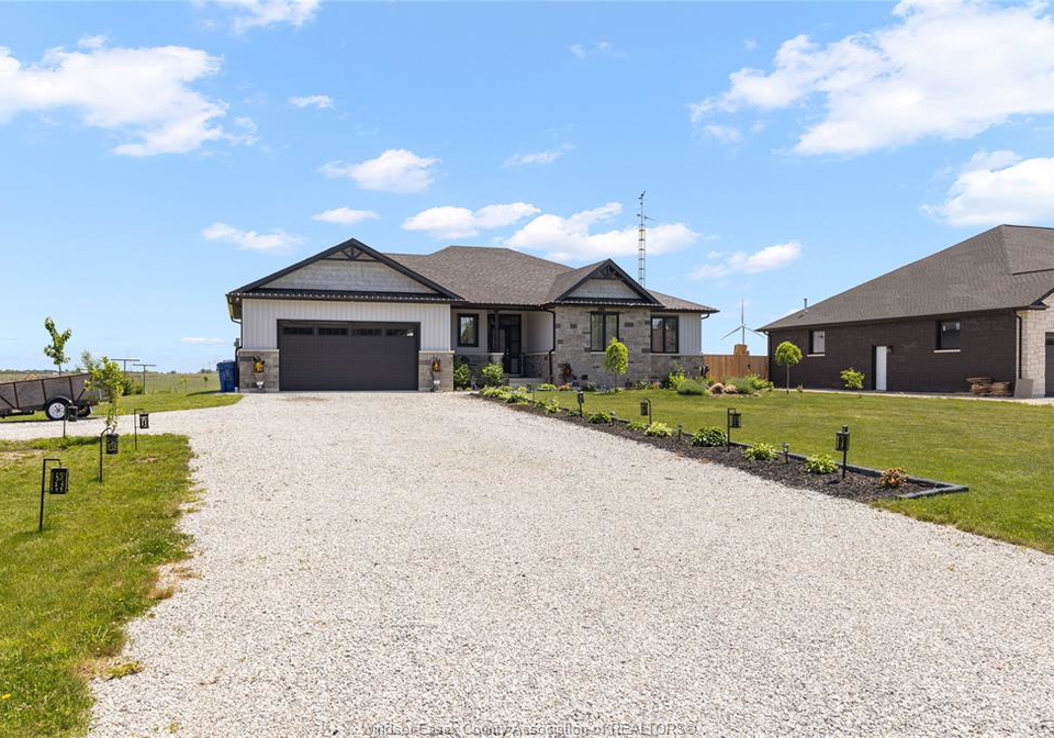 366-east-ruscom-river-road-lakeshore-ontario-26006989