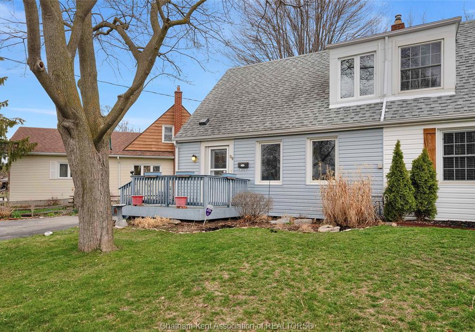 99-dunn-avenue-chatham-ontario-26006998