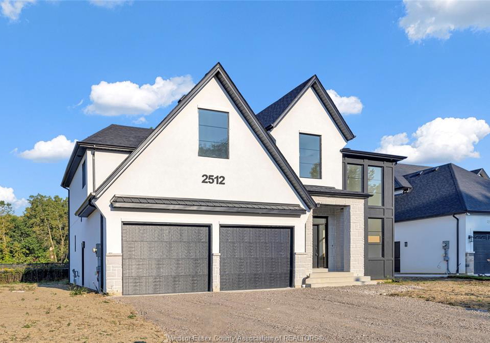 646-summit-street-lakeshore-ontario-26007021