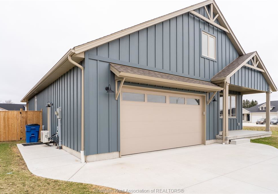9-henson-street-dresden-ontario-26007037