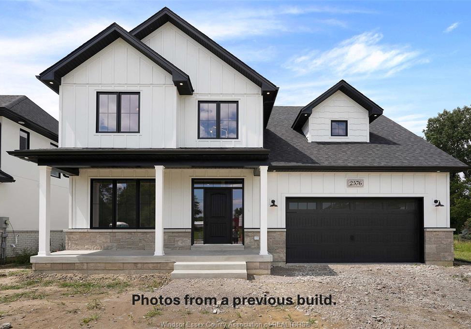 120-bloomington-chatham-ontario-26007100