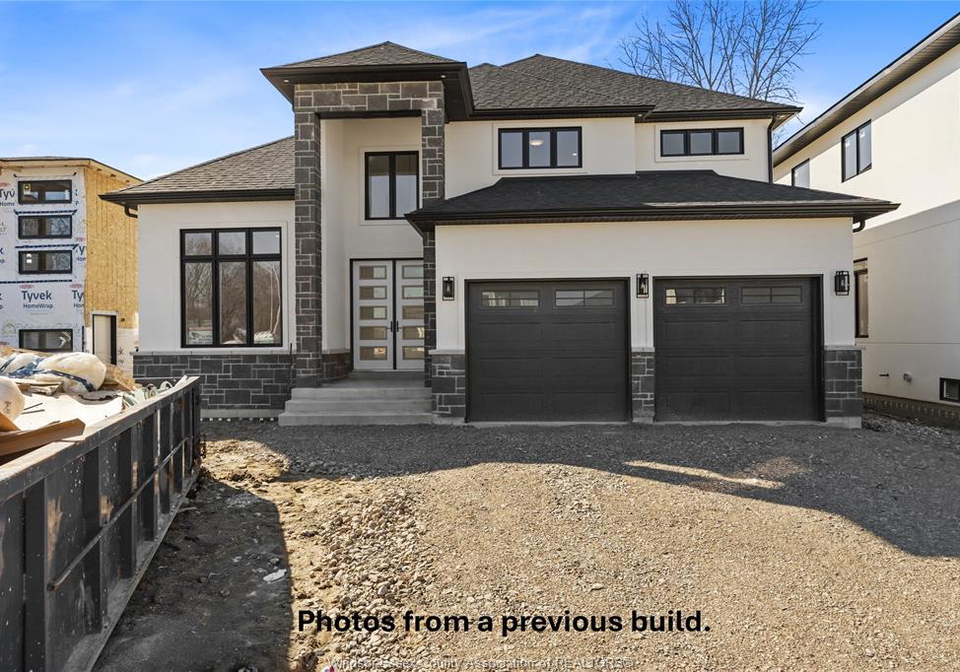 2548-mayfair-lasalle-ontario-26007107