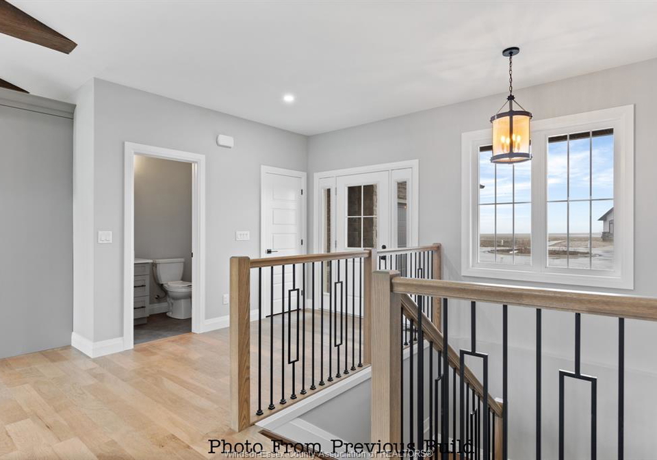 43-bloomington-chatham-ontario-26007123
