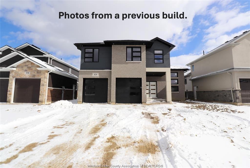 83-bloomington-chatham-ontario-26007124