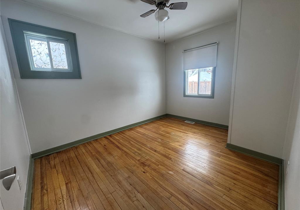 1484-francois-windsor-ontario-26007162
