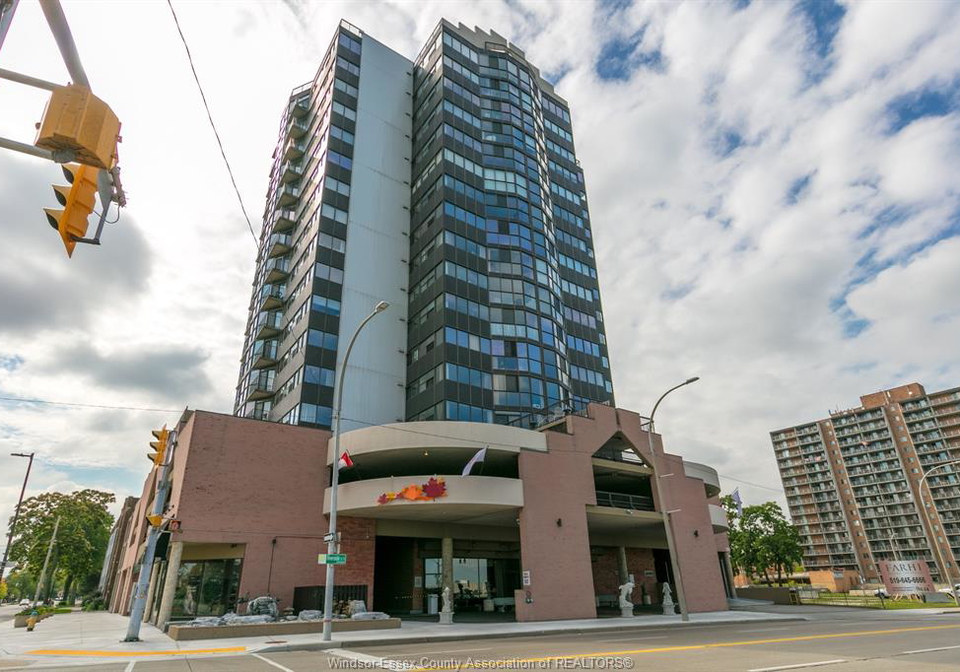 515-riverside-drive-west-windsor-ontario-26007196