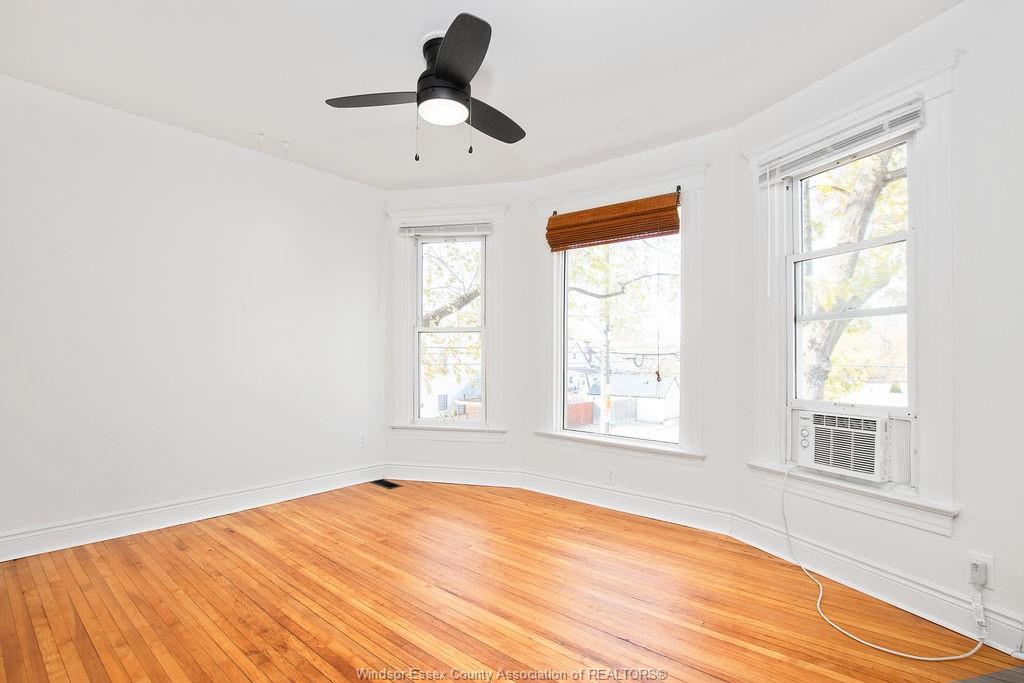 1567-cataraqui-street-windsor-ontario-26007214