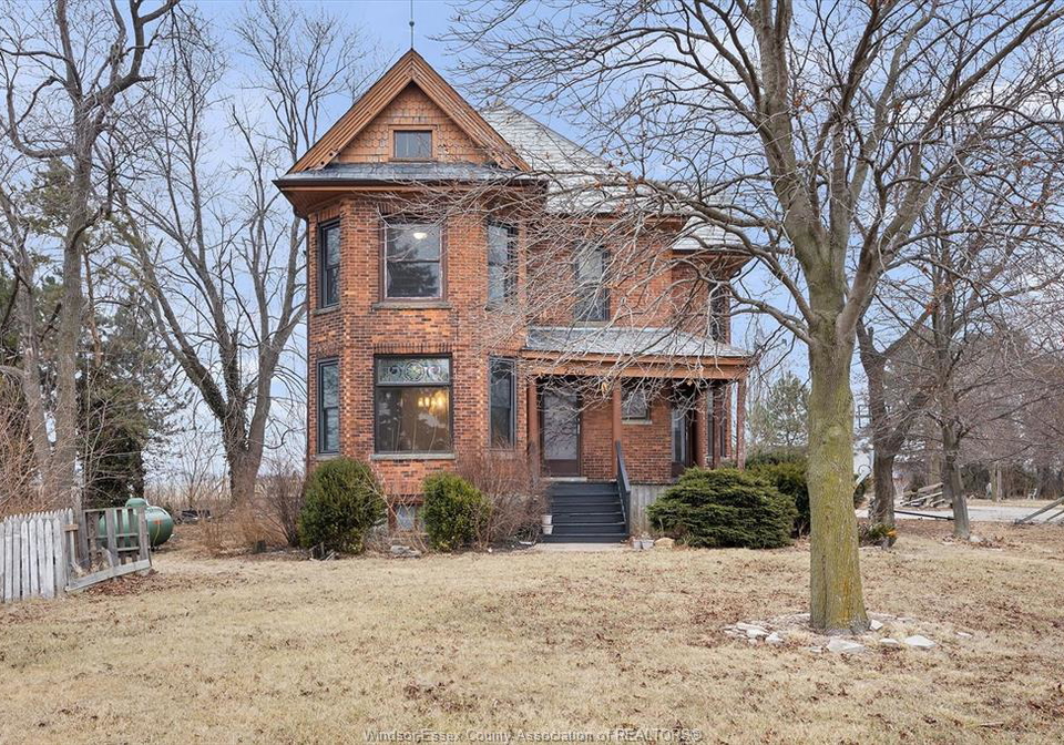 2200-gracey-sideroad-lakeshore-ontario-26007247