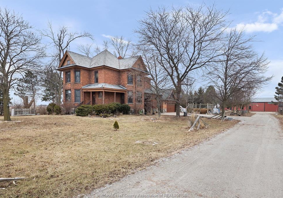 2200-gracey-sideroad-lakeshore-ontario-26007247