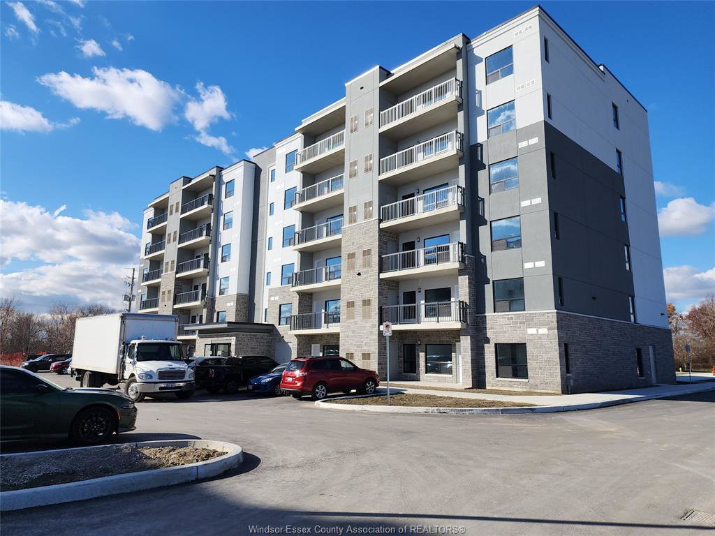 3290-stella-crescent-windsor-ontario-26007271