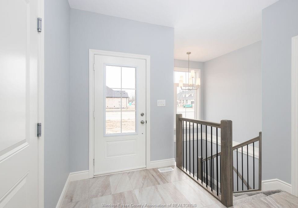 182-mclellan-amherstburg-ontario-26007274