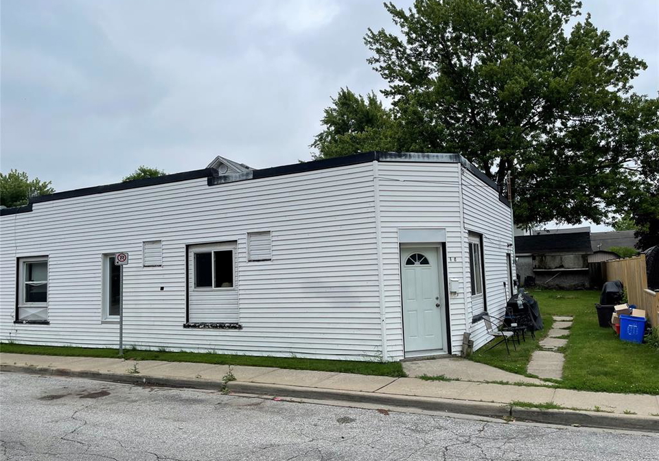 167-murray-amherstburg-ontario-26007365