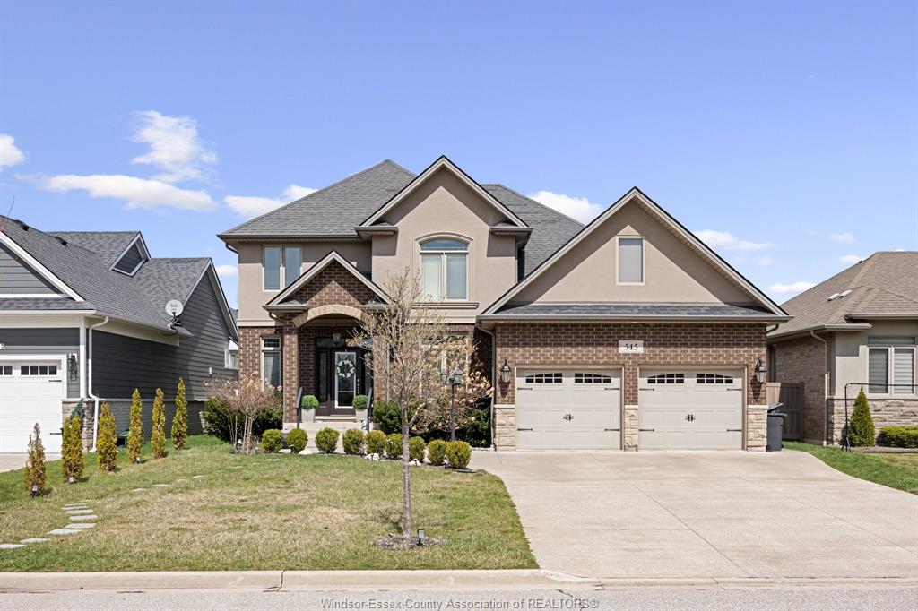545-herdman-lasalle-ontario-26007416