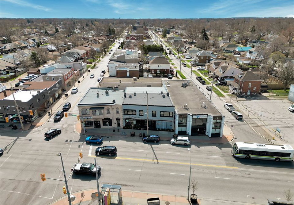 4667-wyandotte-street-east-windsor-ontario-26007461