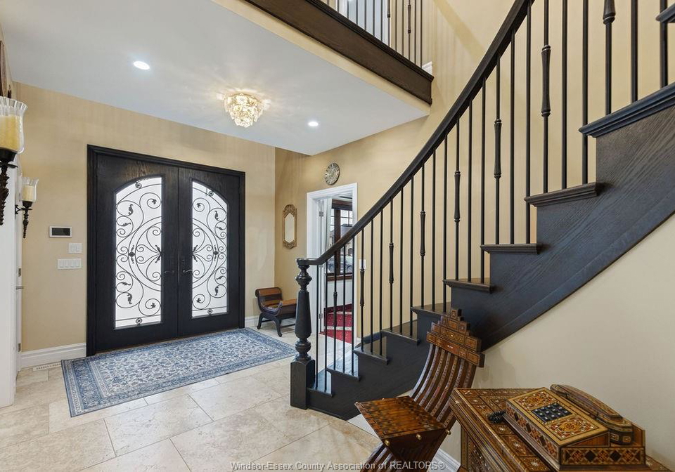3740-donato-drive-lasalle-ontario-26007470
