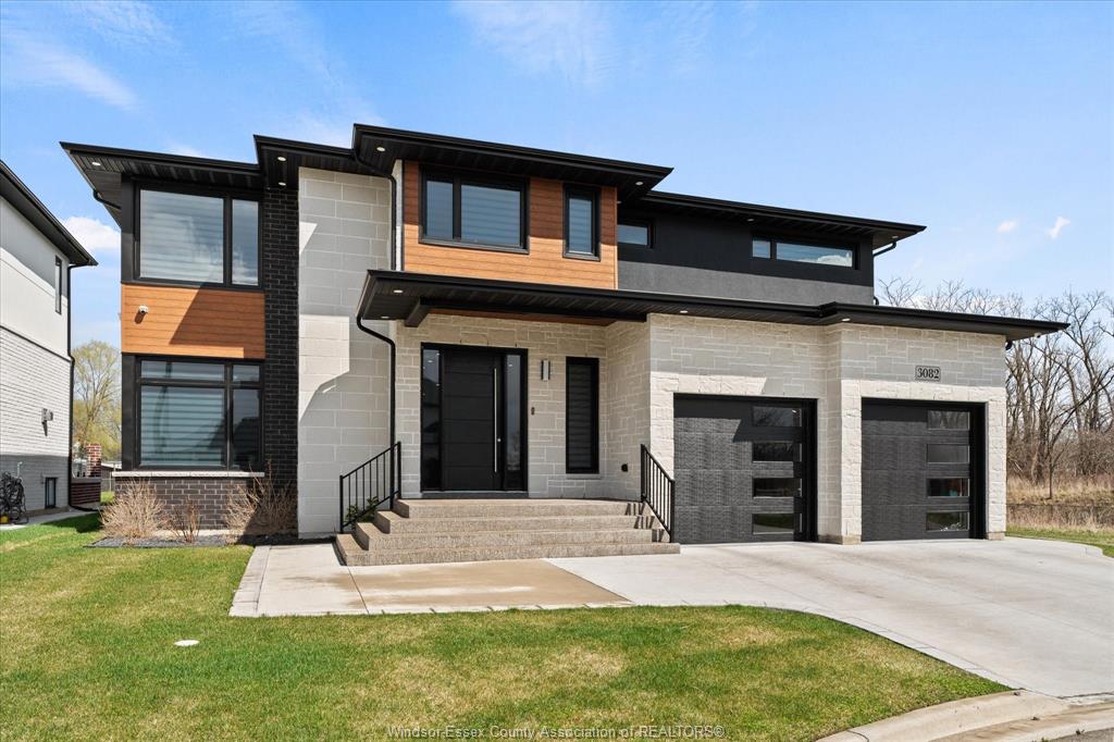 3082-betts-avenue-windsor-ontario-26007487
