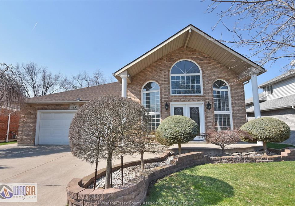 4450-cherry-hill-road-windsor-ontario-26007516