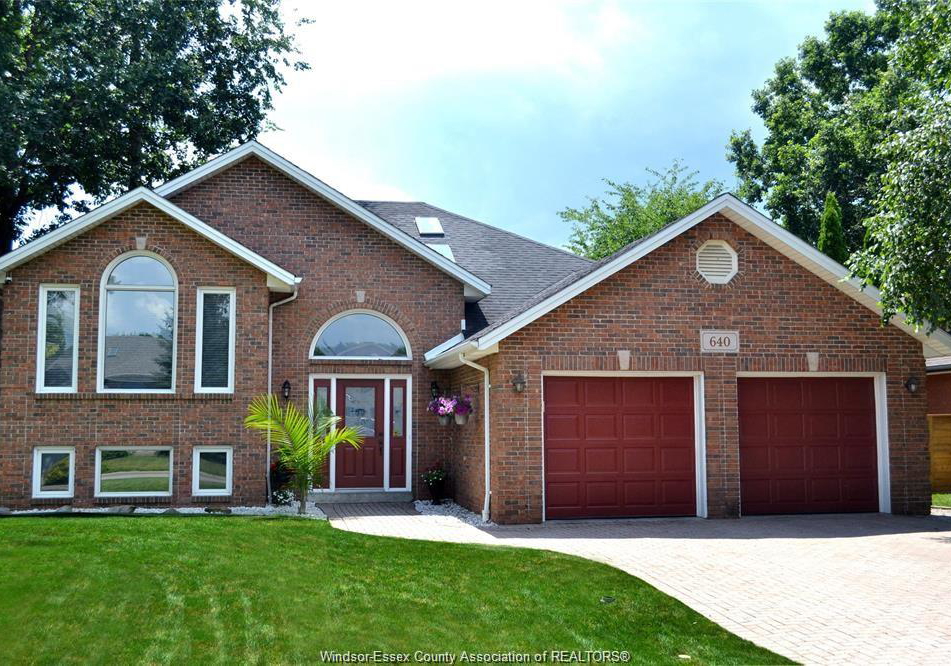 640-delaware-lasalle-ontario-26007532