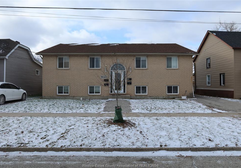 1245-high-street-windsor-ontario-26007612