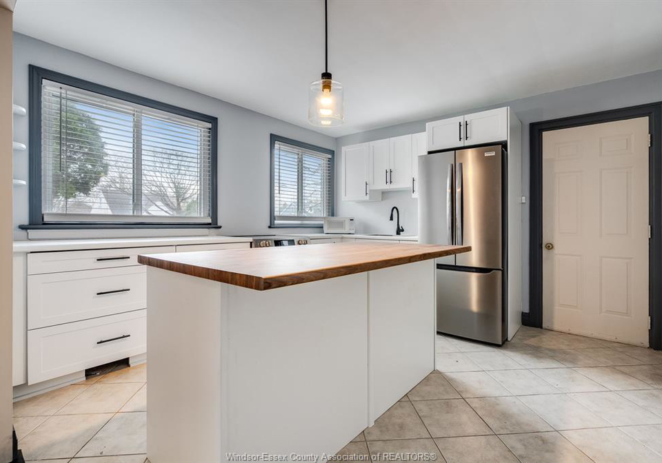 95-tweedsmuir-avenue-east-chatham-ontario-26007632