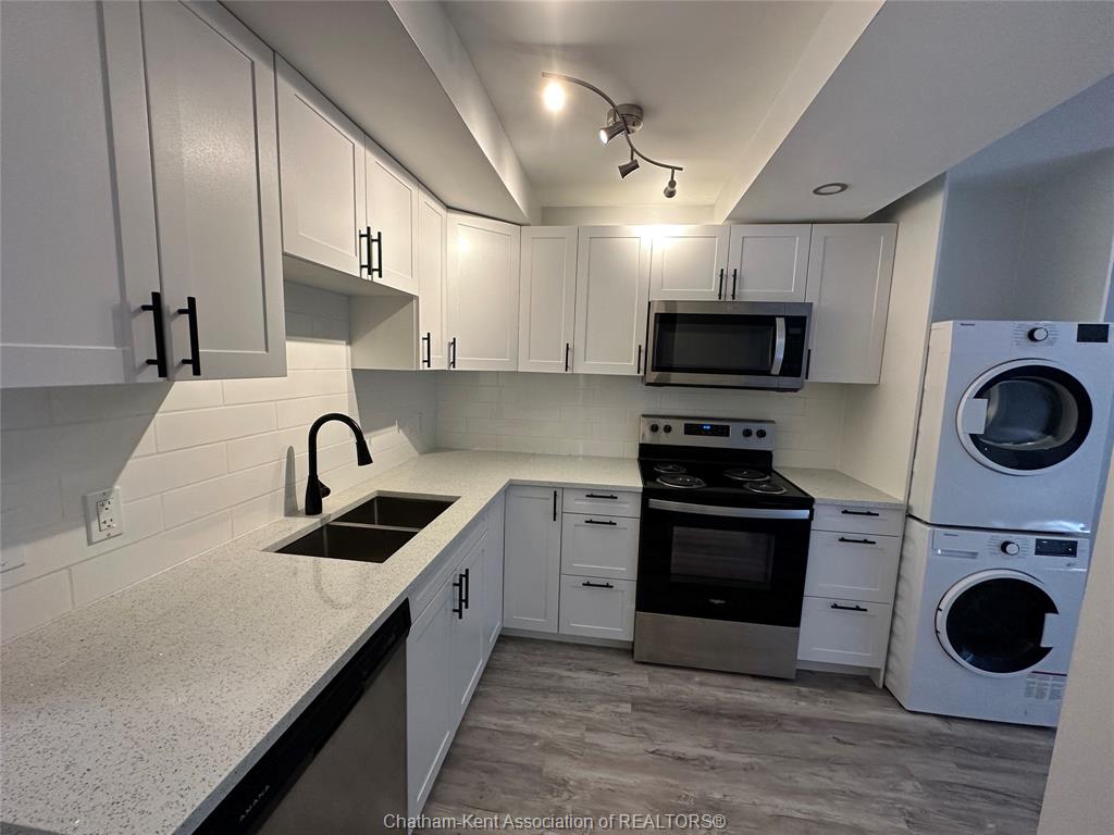 200-emma-street-chatham-ontario-26007669