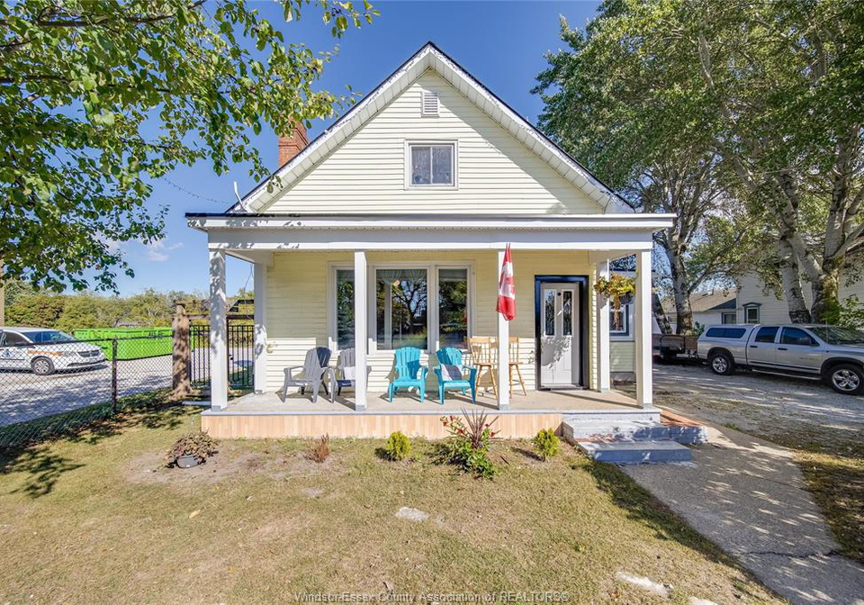 24-water-street-kingsville-ontario-26007678