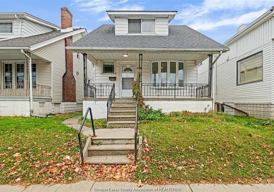 1333-wyandotte-street-west-windsor-ontario-26007685