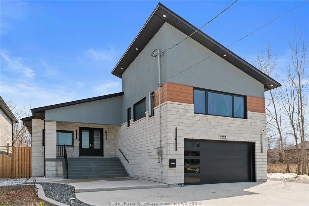 2585-kenora-street-windsor-ontario-26007739