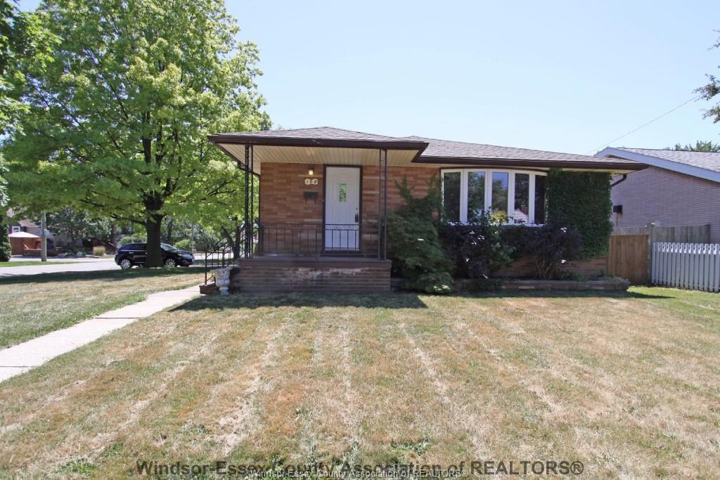 198-superior-lasalle-ontario-26007786