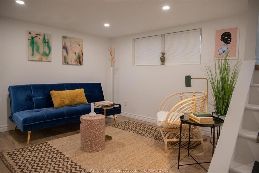 758-pierre-windsor-ontario-26007790