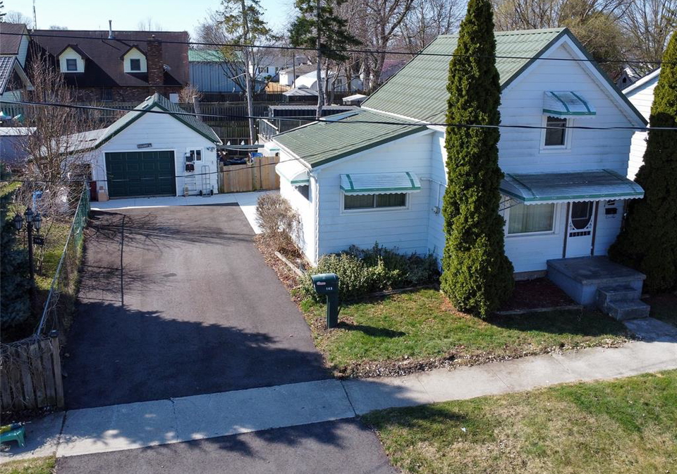 145-jeanne-street-wallaceburg-ontario-26007791