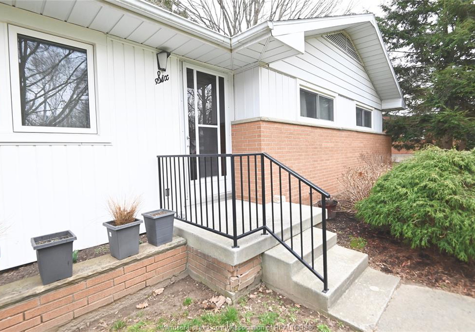 6-lynn-ridgetown-ontario-26007844