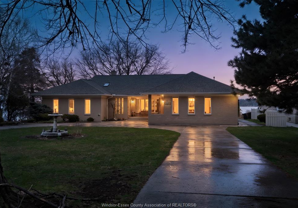 4470-riverside-windsor-ontario-26007864